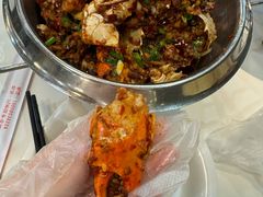 -凤凰路何眼镜香辣蟹(花果园店)