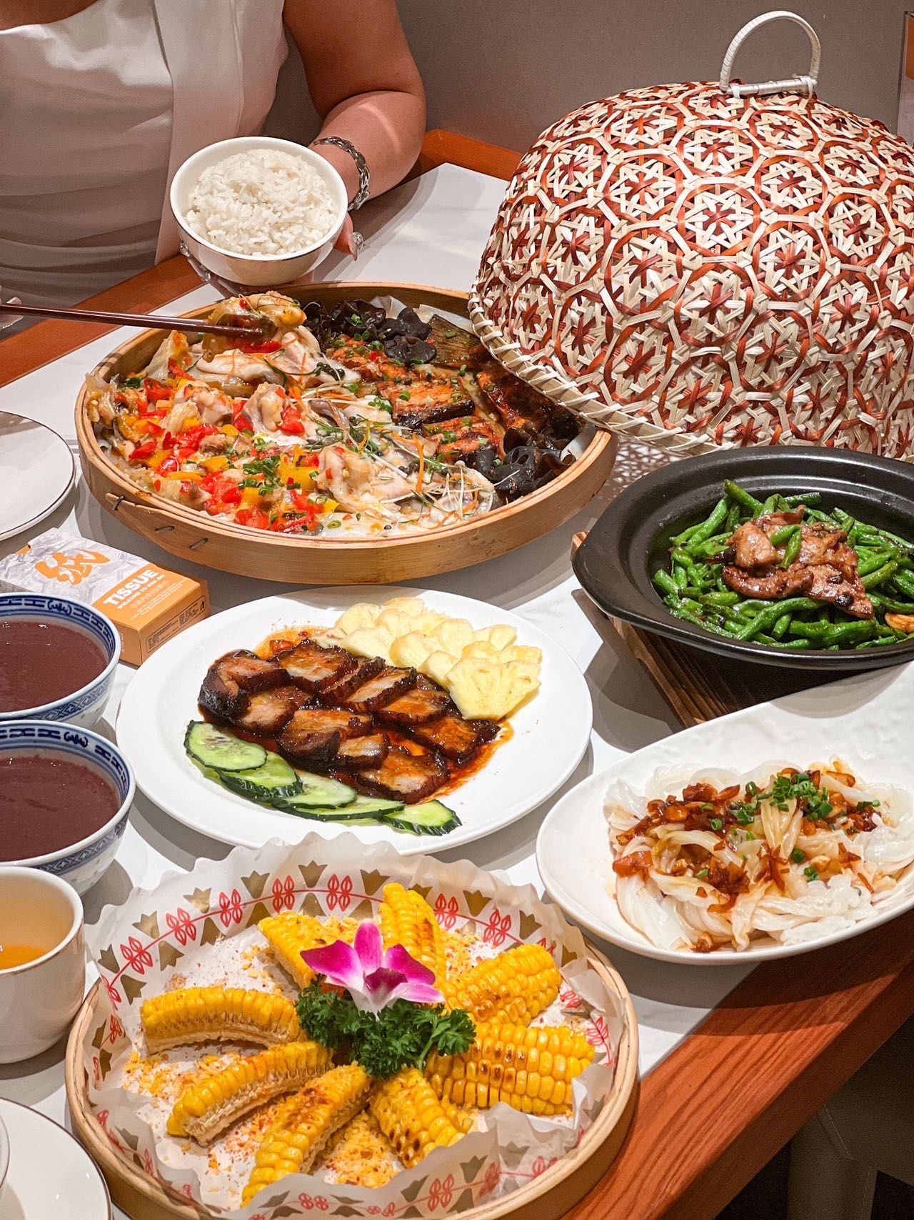 在宝安发现一家好吃的粤菜餐厅94,
连港人来深圳都要去的!