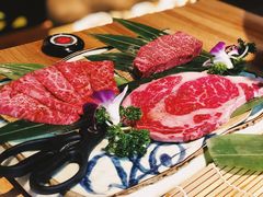 -炼火烤肉店