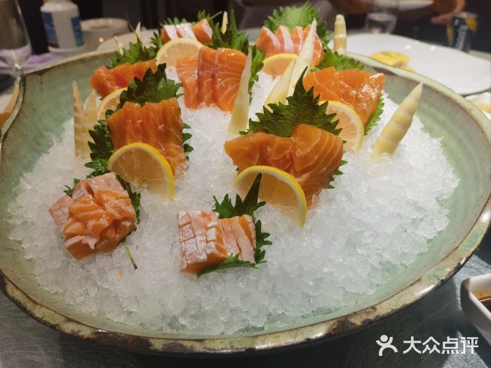 丰泽园饭店(南礼士路店)刺身三文鱼图片