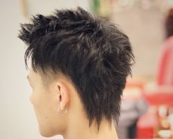 -Hello Lady发型设计