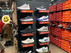 -NIKE上海青浦优选体验店