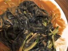 特色黑拉皮-将相和·海鲜蒸饺大连菜