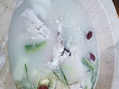 -抚仙湖生态石锅鱼野生菌(告庄店)