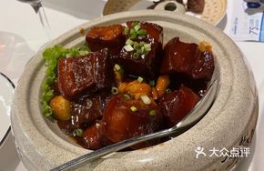 Old Shanghai Golden Braised Pork