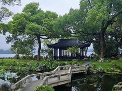 -杭州西湖柳莺里酒店