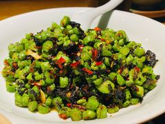 -吃饭皇帝大土家民族菜(正大广场店)
