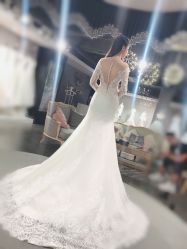 -艾米丽婚纱礼服