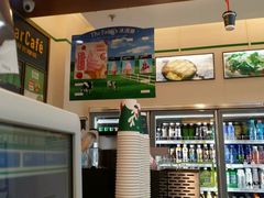 -全家便利店(襄阳南路店)