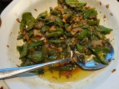 -爱碗亭·鲜炒湖南菜(壹城中心店)