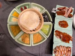 -羲和雅苑•北京烤鸭(平安国际金融中心店)