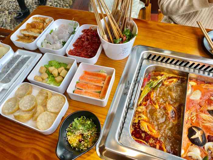 二当家火锅(三水新都会店)-"年前去的,中午去的店里就我一桌客人,之前