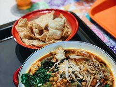 -丽丽三鲜螺蛳粉(田林路店)