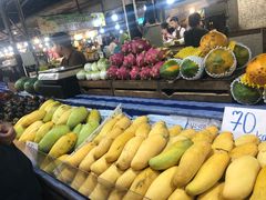 -马林夜市