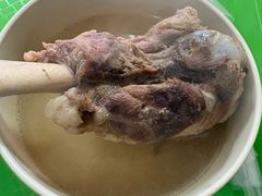 -周震馄饨