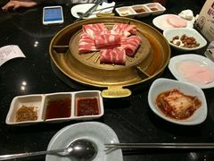 -猪啊牛呀羊啊铜盘烤肉(正大广场店)
