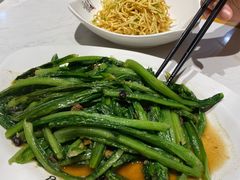 豆豉鲮鱼油麦菜-如轩海鲜砂锅粥(国际能源店)