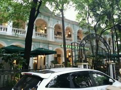 -星巴克臻选(广州沙面店)