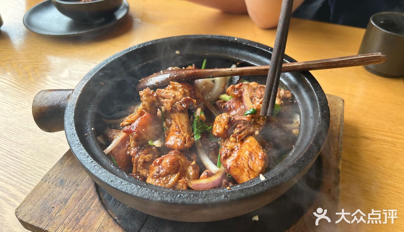 广式啫啫煲有点东西