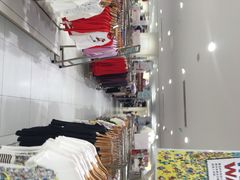 UNIQLO(万柳华联店)-优衣库(北京万柳华联购物中心店)