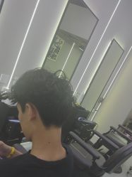 -尤司男士国潮理发馆