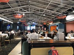 大堂-稻香酒家·34年老字号·港式粤菜(汉街店)