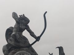 -巴陵广场