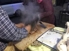 -老西关黄老太牛肉烧饼
