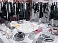 -洪小鹏生活美学馆(领SHOW天地店)