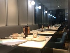 -港丽餐厅(高德置地店)