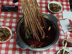 -两角签串串香十一年老字号(机场路店)