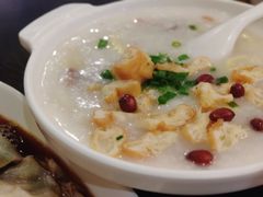荔湾艇仔粥-卓粤拉肠(红庙店)