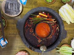 -黄潇洒老火锅(九眼桥宏济巷店)