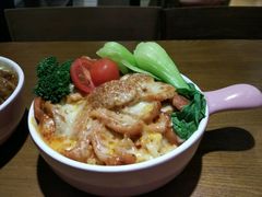 意大利香肠芝士焗饭-OKOOKO澳客餐吧(乐天百货店)