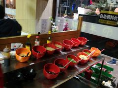 自助调料区-羊家胡同·龙虾烧烤火锅(龙汇路店)