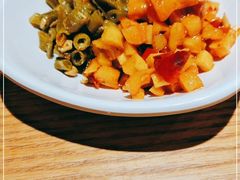 -南城香·饭香串香馄饨香(青年路店)