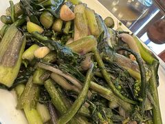 -房县土本味土鸡汤特色餐厅(沌口店)