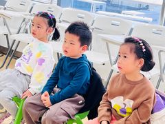-蓝话筒·少儿成人演讲口才·主持朗诵·戏剧表演(大华第一坊店)