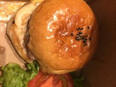 -龙治汉堡(中华城店)