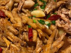 鸡爪煲-胖哥俩肉蟹煲(湖滨银泰in77店)