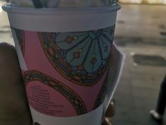 -茶颜悦色(嘉顿一楼吉时赏味游园会店)