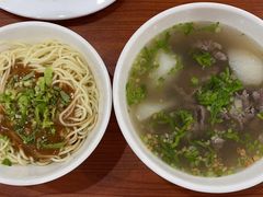 -阿波潮汕牛肉火锅·汤粉面(拱北店)