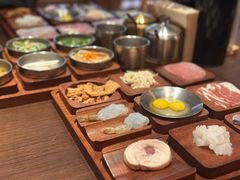 -银米·云南传统过桥米线(双廊黑金冠店)