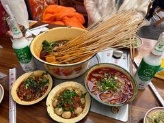 -拈签一笑黄牛肉辣卤串串