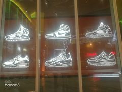 -吾悦广场(南京鼓楼店)