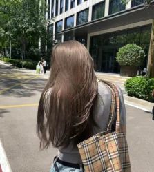 -卡尔诗·科技美肤连锁