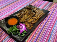 -香巴拉云南餐厅(华莱坞店)