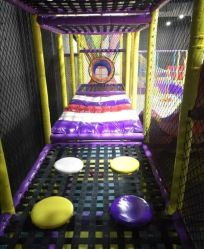 -蹦贝运动中心·蹦床·攀岩·闯关(龙岗店)