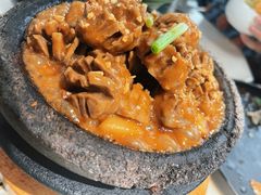 石锅手打牛肉丸-潮堂 · 潮州菜(恒隆广场店)
