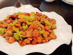 -喜乐餐厅•灯笼虾球首创者•本地小海鲜(二马路店)